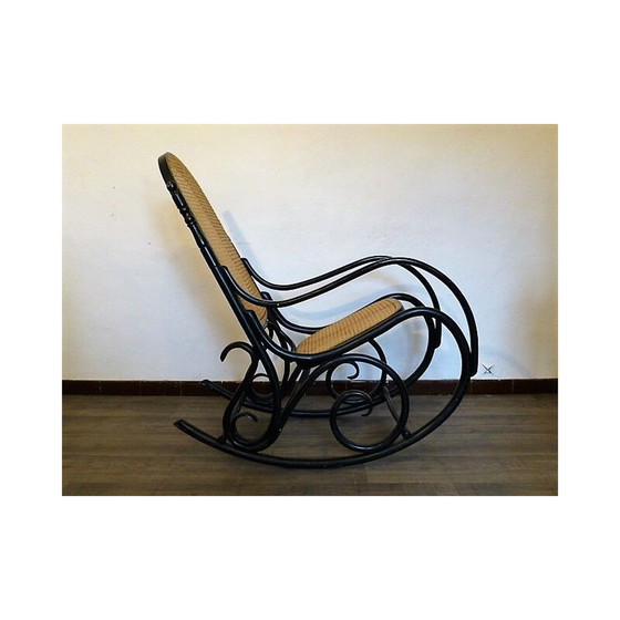 Image 1 of Sedia a dondolo in legno nero con seduta in vimini, anni '60 