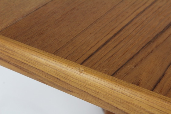 Image 1 of Danish round extendable dining table