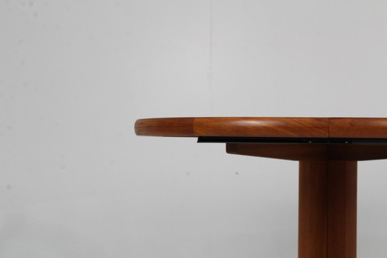 Image 1 of Danish round extendable dining table