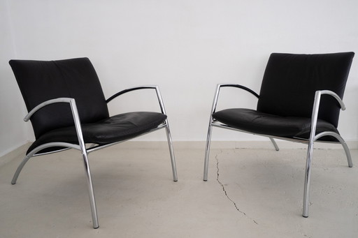 2X Kebe design armchair