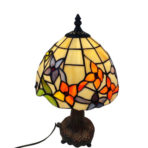 Tiffany style table lamp - Stained glass shade and decorative base - Ca. 1980’s (no cracks)