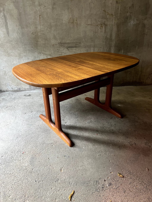 Solid teak dining table Xl extendable from Glostrup 70s