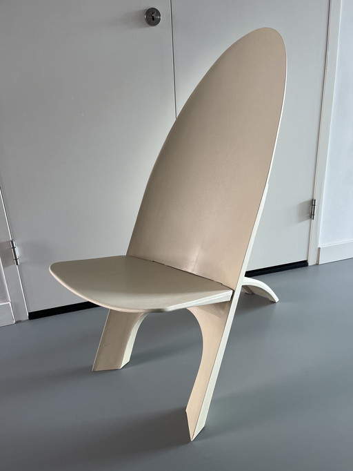 Demury Design Lounge Chair