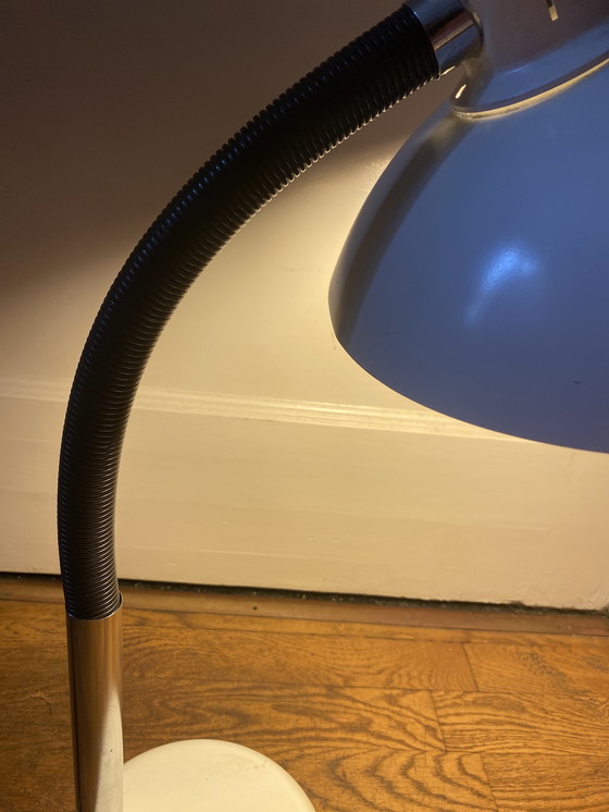 Image 1 of Kare office/ table lamp