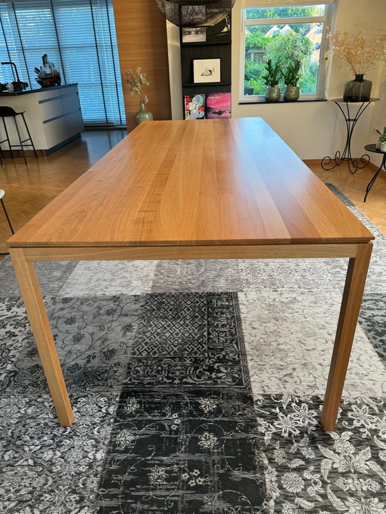 Image 1 of Kluskens Mistral dining table