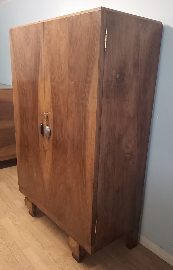 Image 1 of Italian chest of drawers in Walnut, 1920