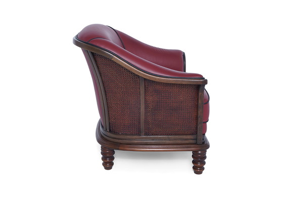 Image 1 of Classic seat refurbished