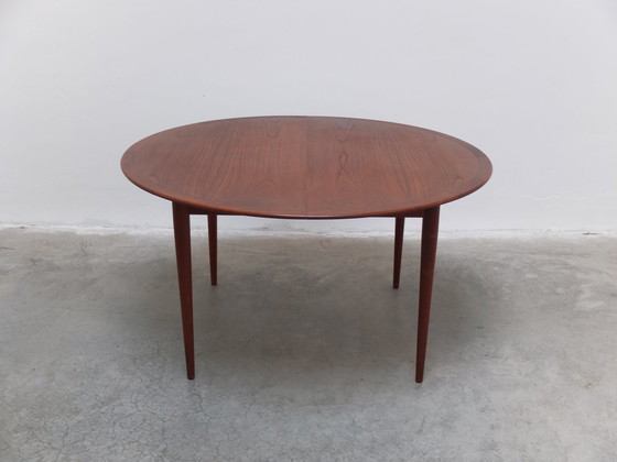 Image 1 of Xl Round Extendable Dining Table By Grete Jalk For P. Jeppesen, 1960S