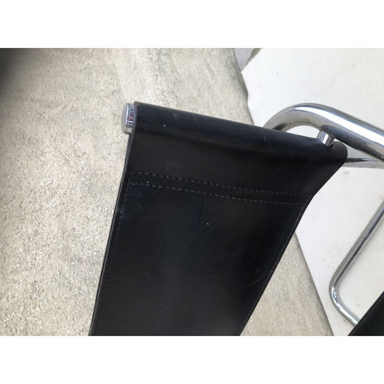 Image 1 of Vintage armchair in tube and leather by Marcel Breuer