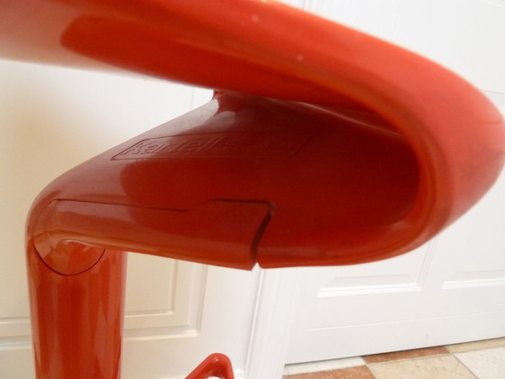 Image 1 of Kartell Spoon (bar) stool red Antonio Citterio