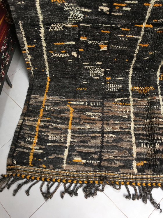 Image 1 of Tapis en laine camel 2m53 x 1m80