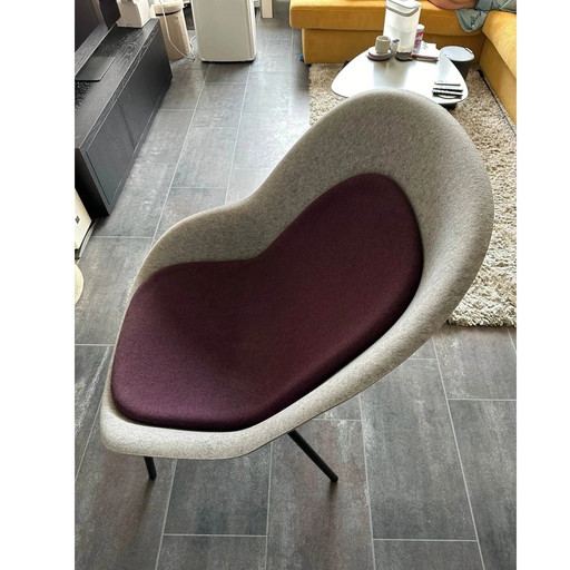 The Shape Nook Lounge Chair