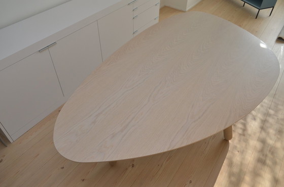 Image 1 of Castelijn Dining Table