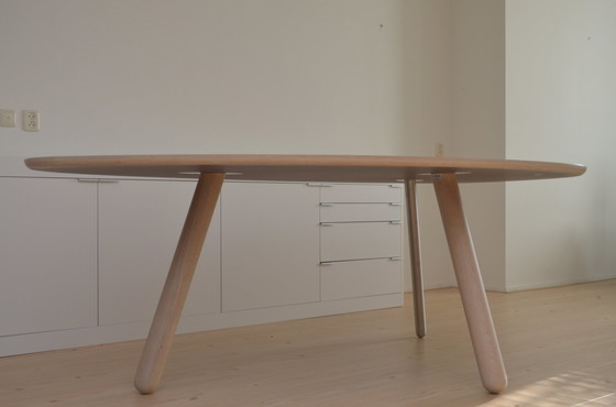 Image 1 of Castelijn Dining Table