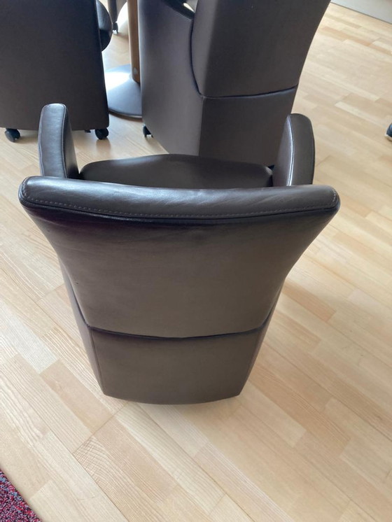 Image 1 of 4x Leolux dining room armchair