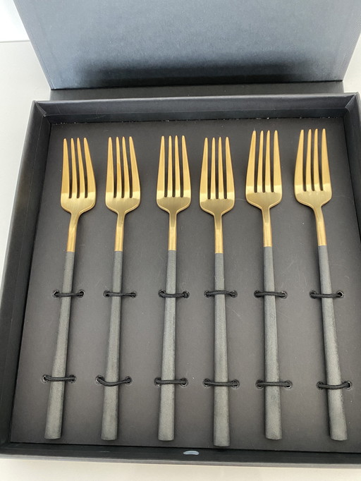 6X Wilffert & Wilffert 24K Gold Plated Forks With Black Resin Handle