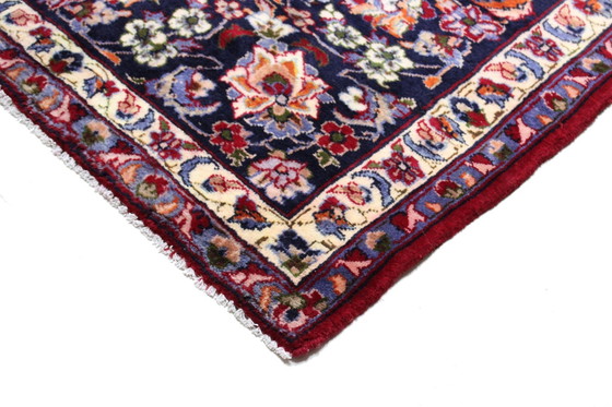 Image 1 of Original hand-knotted Persian carpet Isfahan Fine 420 X 296 Cm Top condition