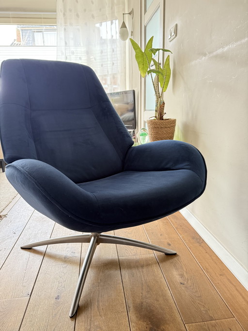 Irabo Swivel Armchair