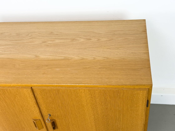 Image 1 of Danish Cabinet In Oak By Børge Mogensen For Søborg Møbelfabrik, 1960S