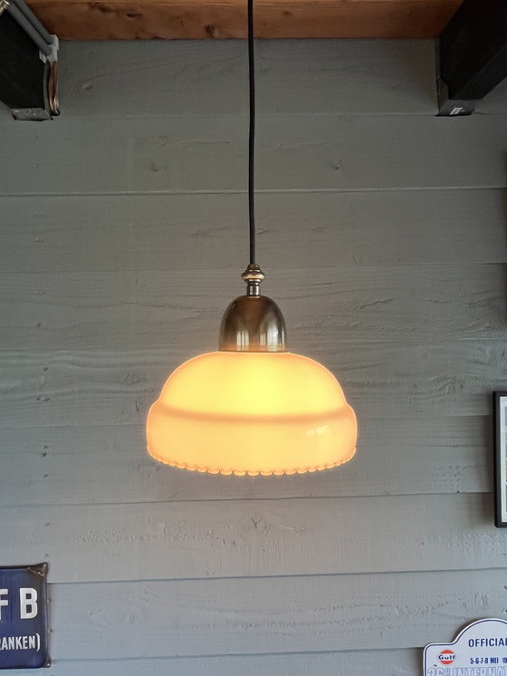 Image 1 of Lampada a sospensione vintage in vetro di latte 