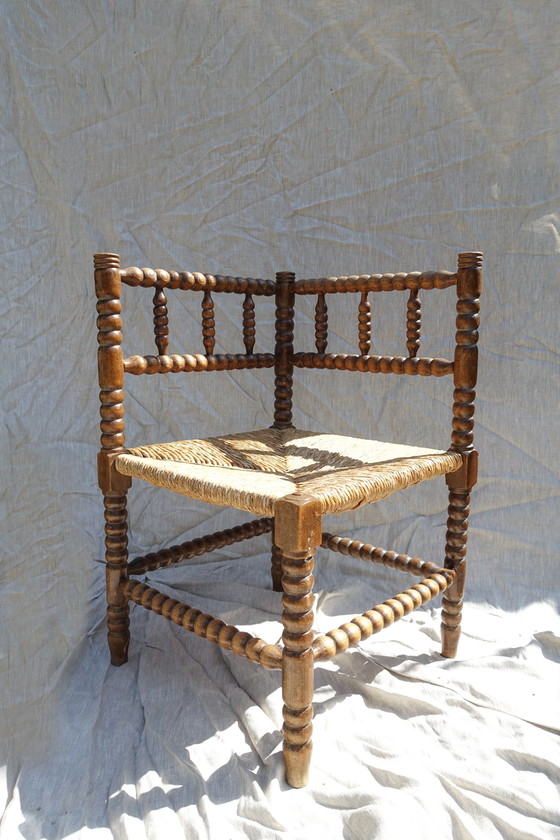 Image 1 of Classic Bobbin Corner Chair