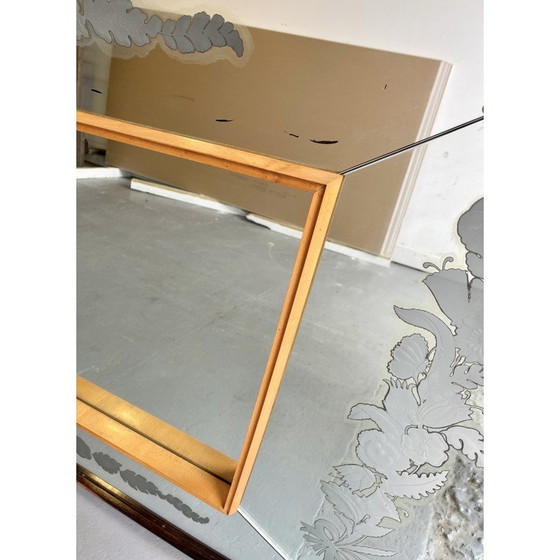 Image 1 of Specchio da parete vintage con bordo superiore concavo