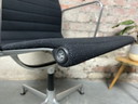 Vitra Aluminum Chair EA 108 office chair by Charles & Ray Eames Hopsak black