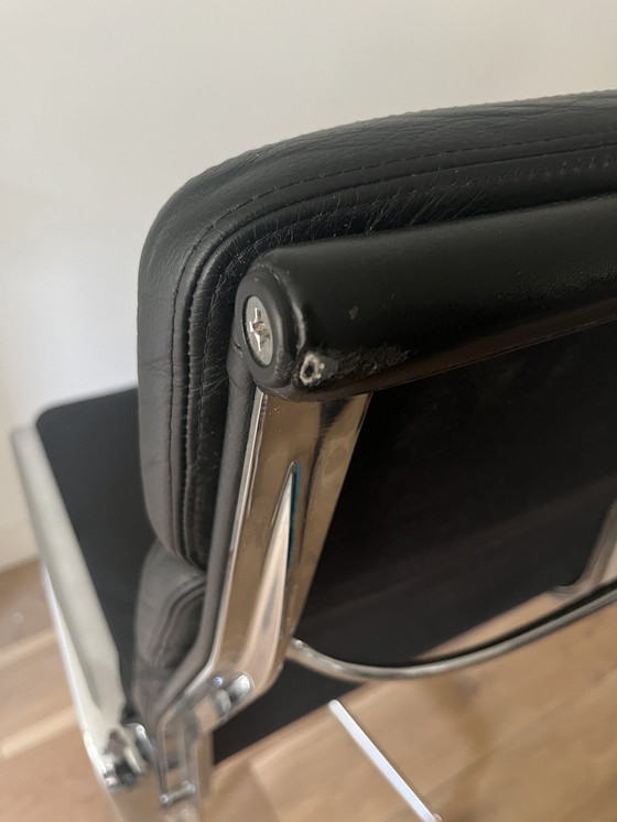 Image 1 of Vitra Eames Ea219 Office Chair Softpad Black Leather - Chrome