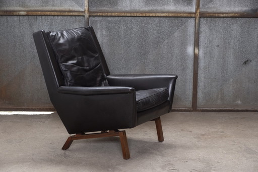 Danish design Highback lounge chair