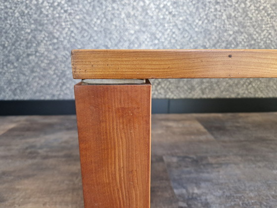 Image 1 of Table basse en cerisier