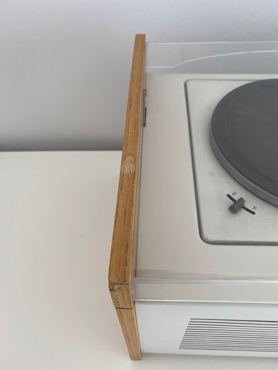 Image 1 of Legendary Braun SK-55 record player from 1963 in beautiful condition!