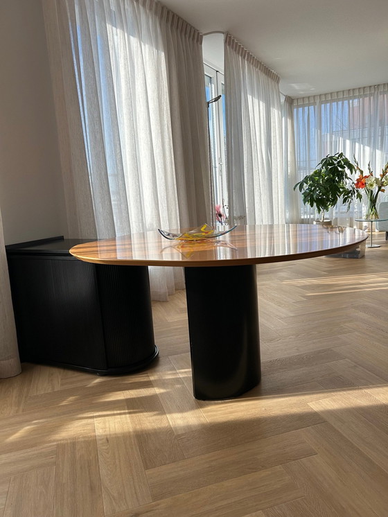 Image 1 of Leolux Najade Dining Table With 4 Thonet S320 P Chairs