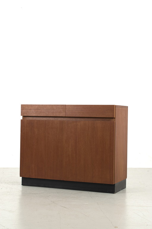 Dieter Waeckerlin cabinet