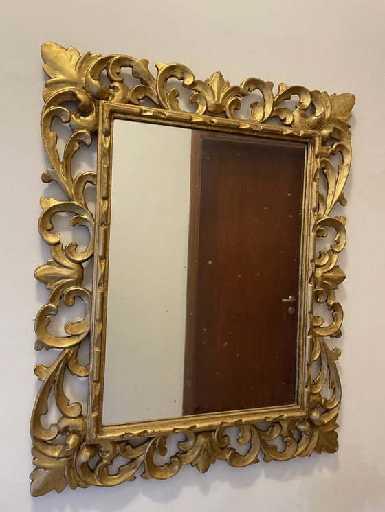 Image 1 of Miroir en bois doré