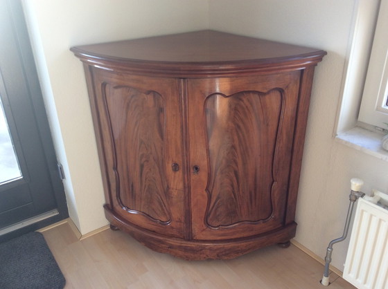 Image 1 of Semicircular Biedermeier corner cabinet