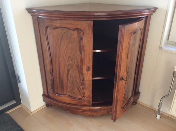 Image 1 of Semicircular Biedermeier corner cabinet