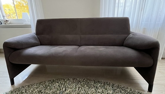 Image 1 of 2x Leolux Felizia Sofa.Fabric Alcantara 5141Taupe