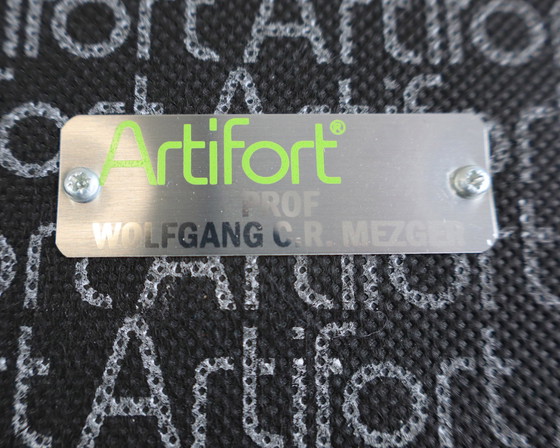 Image 1 of 8 sillas de trineo de cuero Artifort de Wolfgang Mezger