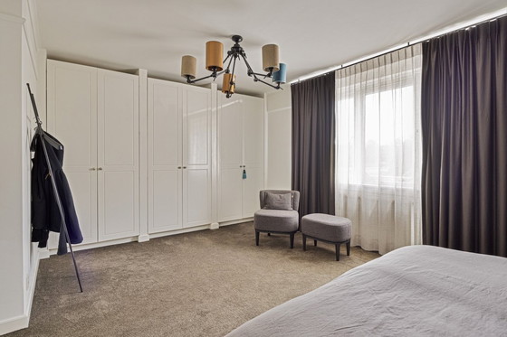 Image 1 of Poltrona vintage + poggiapiedi