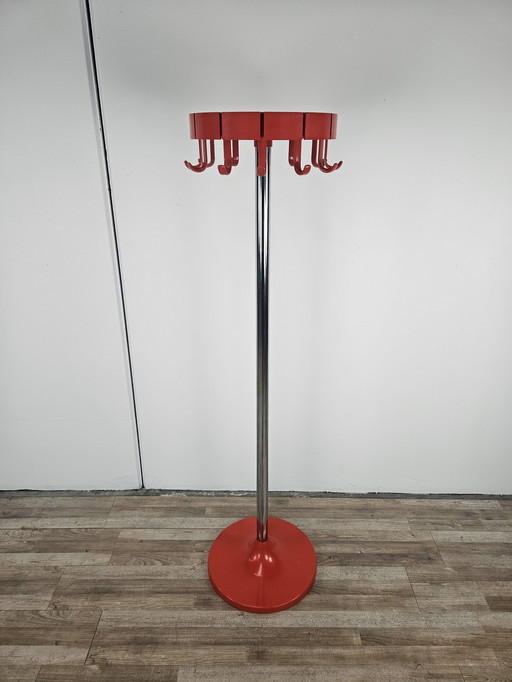 Space Age Coat Hanger In Plastic And Steel By Dal Vera