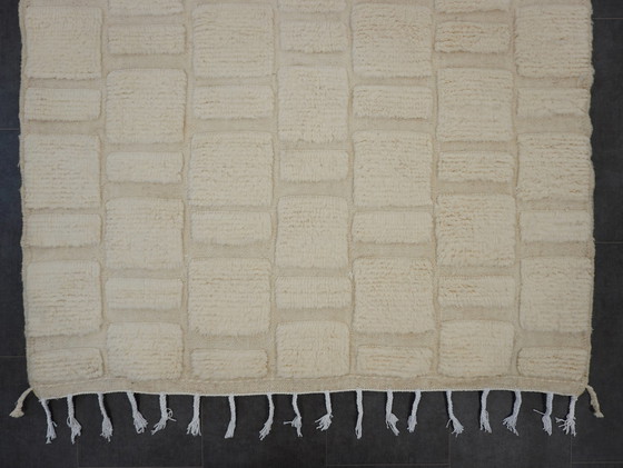 Image 1 of Berber rug - 261 cm x 152 cm - white wool