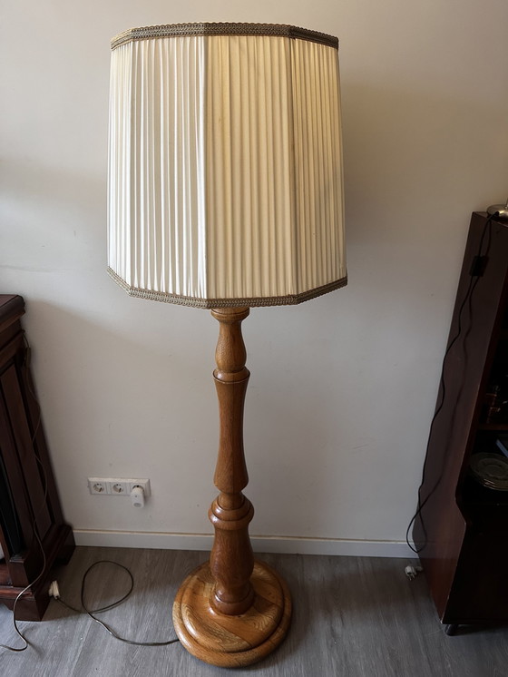 Image 1 of Lámpara de pie