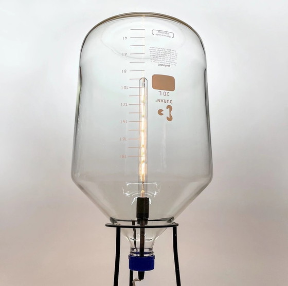 Image 1 of Lampada a treppiede 20L