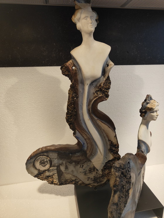 Image 1 of Liliane Caumont Escultora “Mujeres”