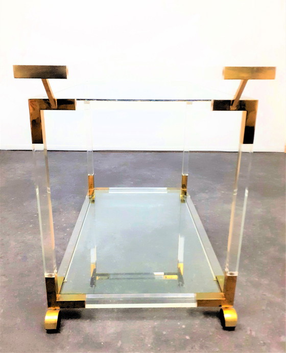 Image 1 of Chariot de bar en lucite et laiton par Jonathan Adler