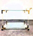 Chariot de bar en lucite et laiton par Jonathan Adler