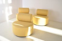 Fést Sinclair chaise longue - non pivotante jaune Kvadrat Mosaic