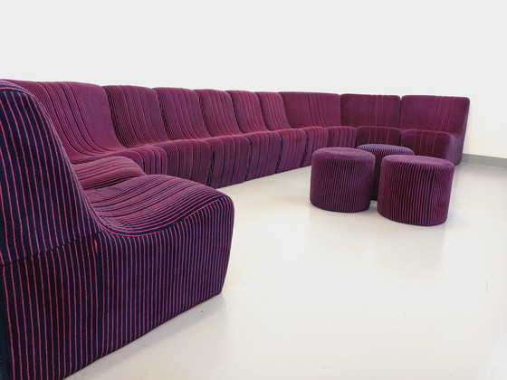 Image 1 of Vintage Snake Modular Sofa With 11 Seating Modules And 3 Velvet Fabric Poufs From the 70s and 80s