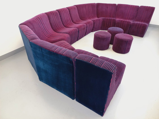 Image 1 of Vintage Snake Modular Sofa With 11 Seating Modules And 3 Velvet Fabric Poufs From the 70s and 80s
