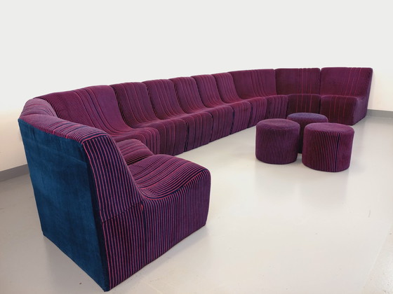 Image 1 of Vintage Snake Modular Sofa With 11 Seating Modules And 3 Velvet Fabric Poufs From the 70s and 80s